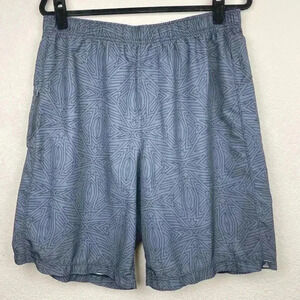 PRANA Men's XL Vargas Shorts Grey Athletic Activewear Linerless geometric Patter